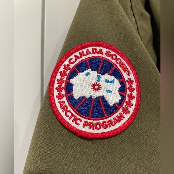 Canada goose rideau parka military green small - Picture 11 of 16